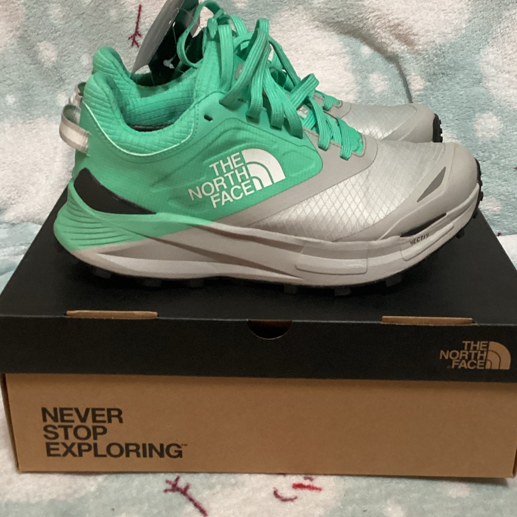 The North Face Womens Vectiv Enduris 3 Futurelight